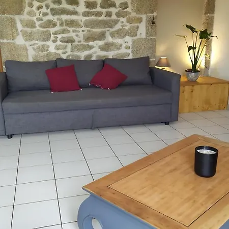 La Peraie - Le Roseau Vakantiehuis *