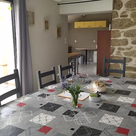 La Peraie - Le Roseau Vakantiehuis